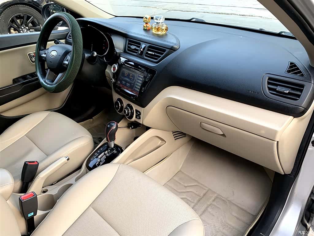 Kia K2, 2013 13