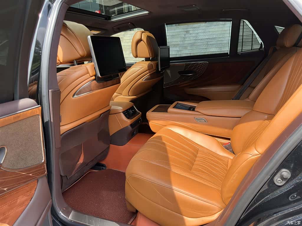 Lexus LS, 2018 13