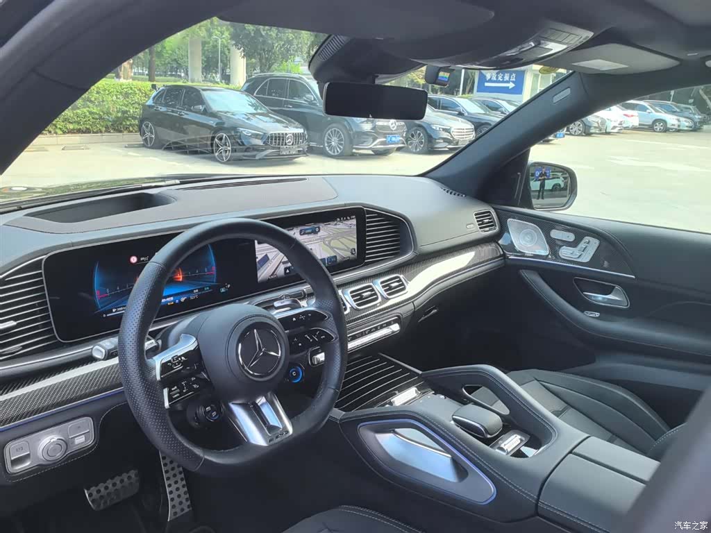 Mercedes-Benz GLE, 2025 11