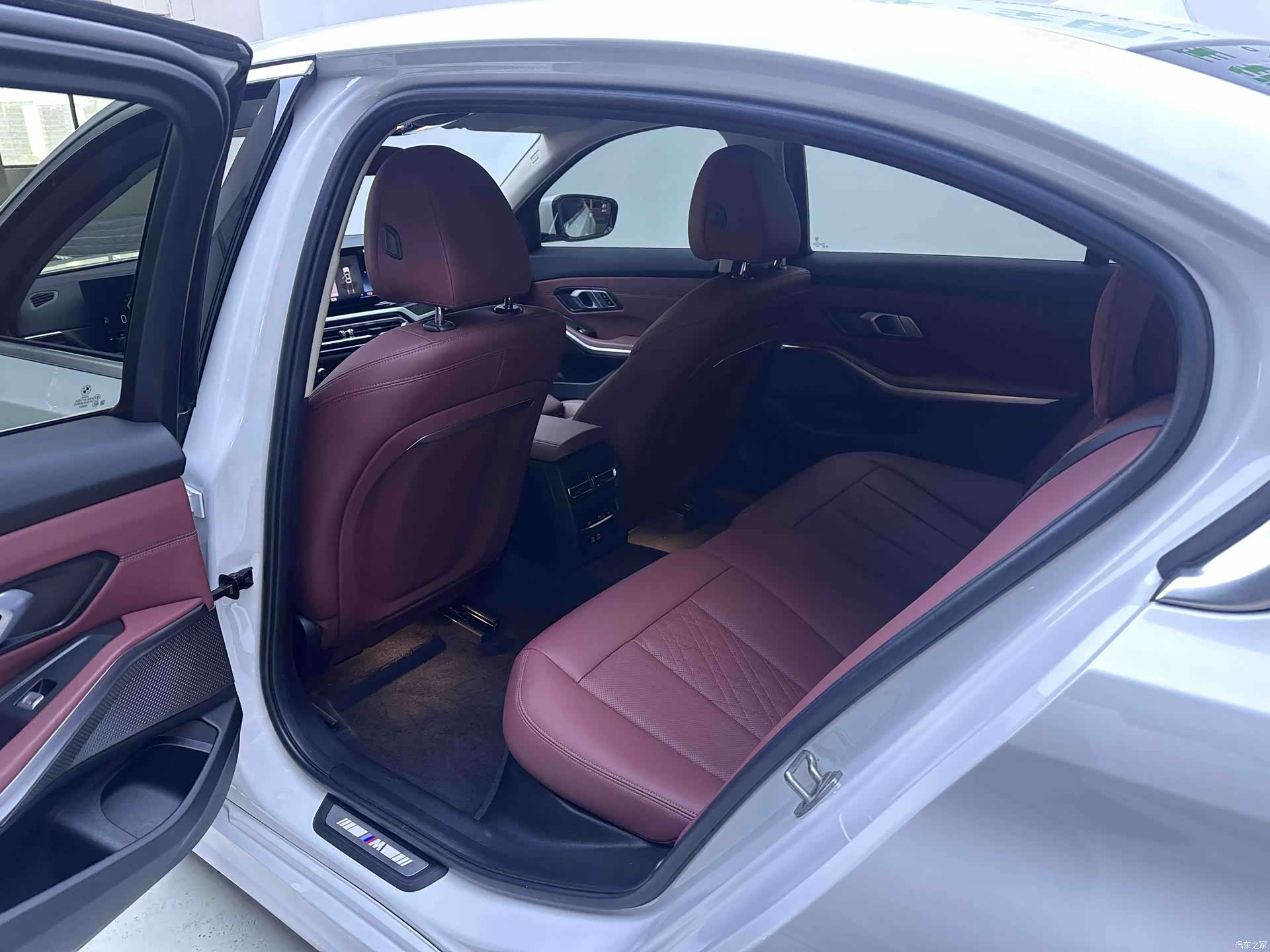 BMW 3 Series, 2023 9