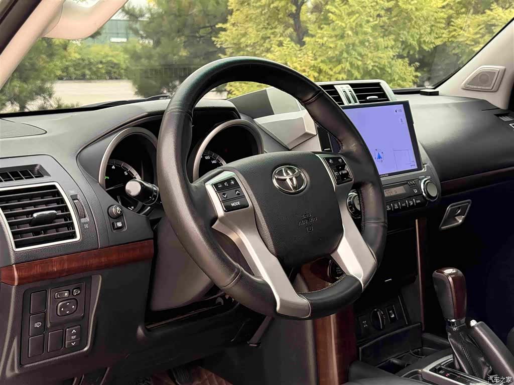 Toyota Prado, 2016 все фото