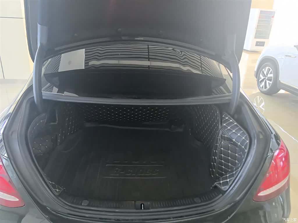 Mercedes-Benz E-Class, 2017 19
