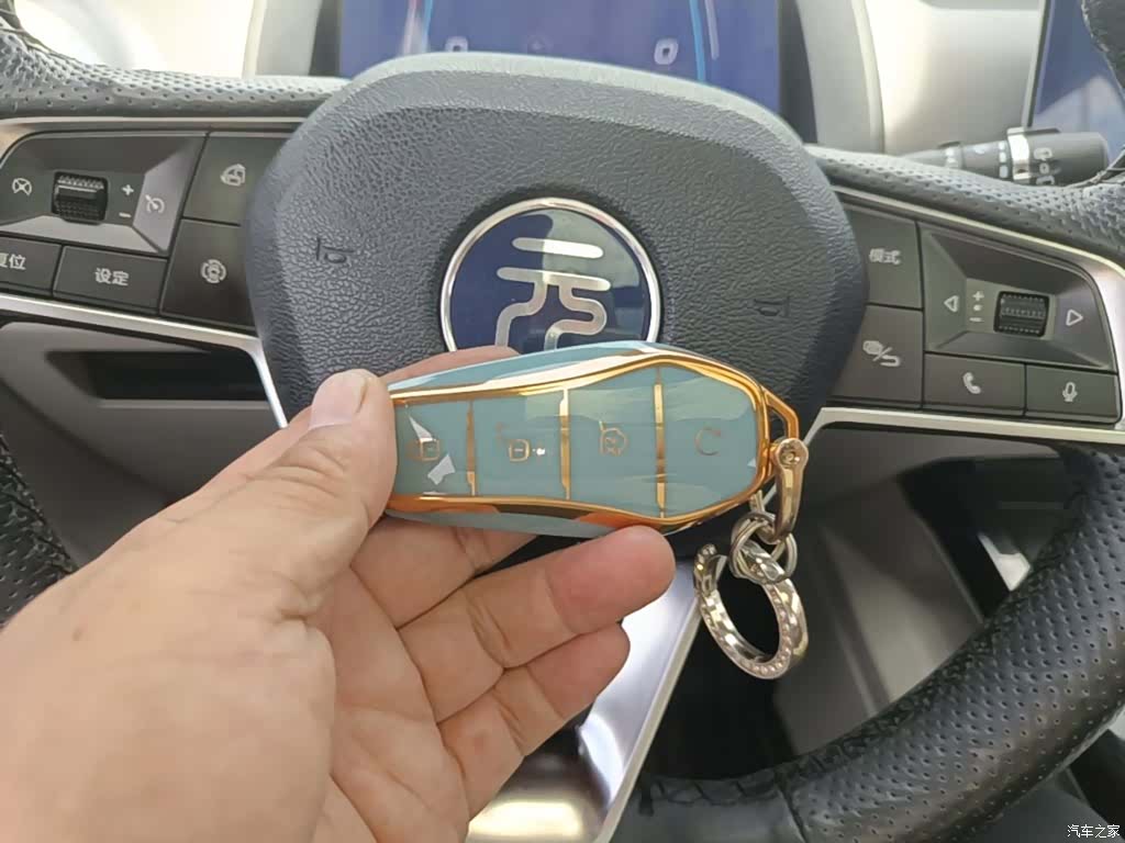BYD Yuan, 2021 9