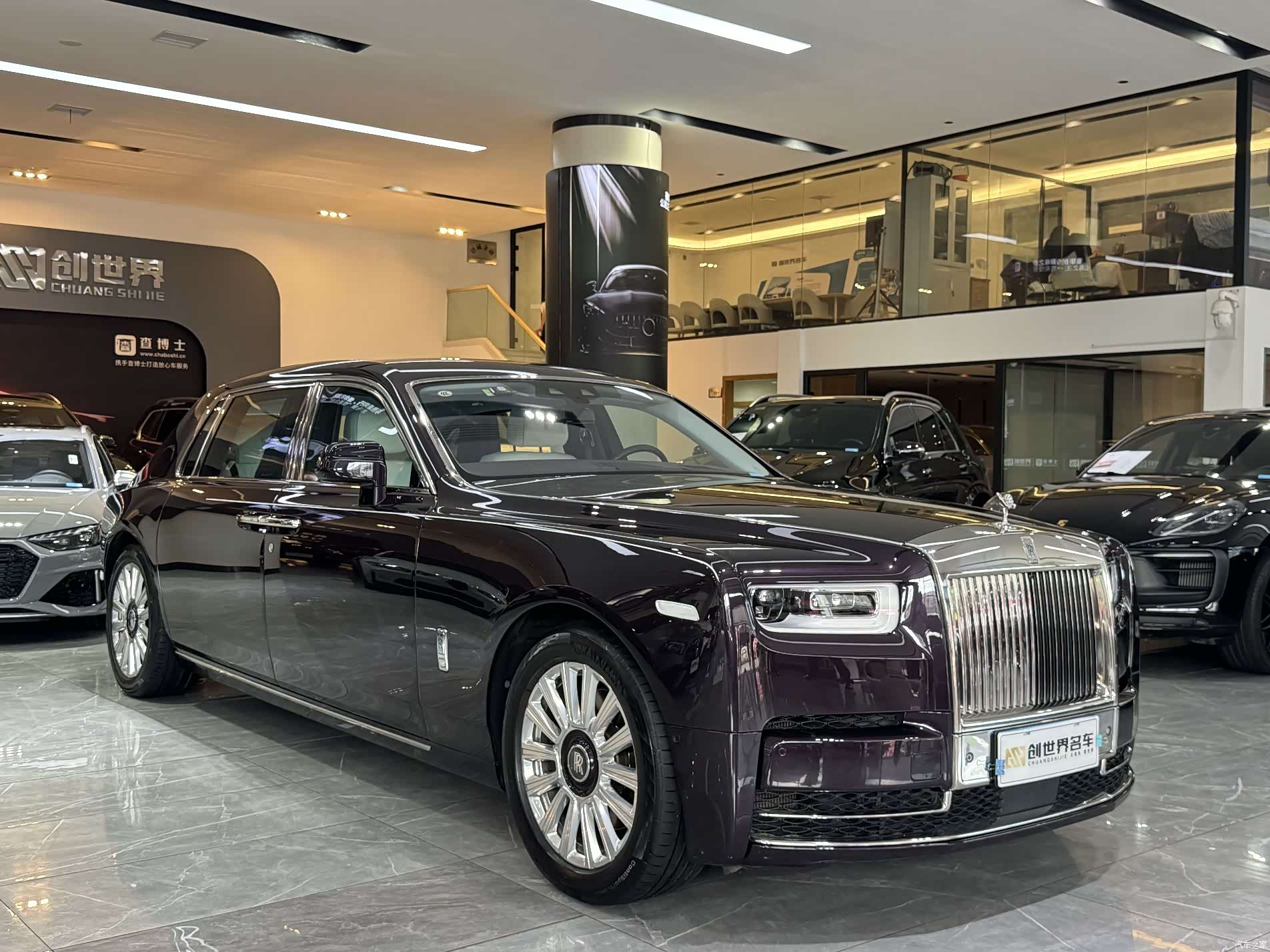 Rolls-Royce Phantom, 2021 3