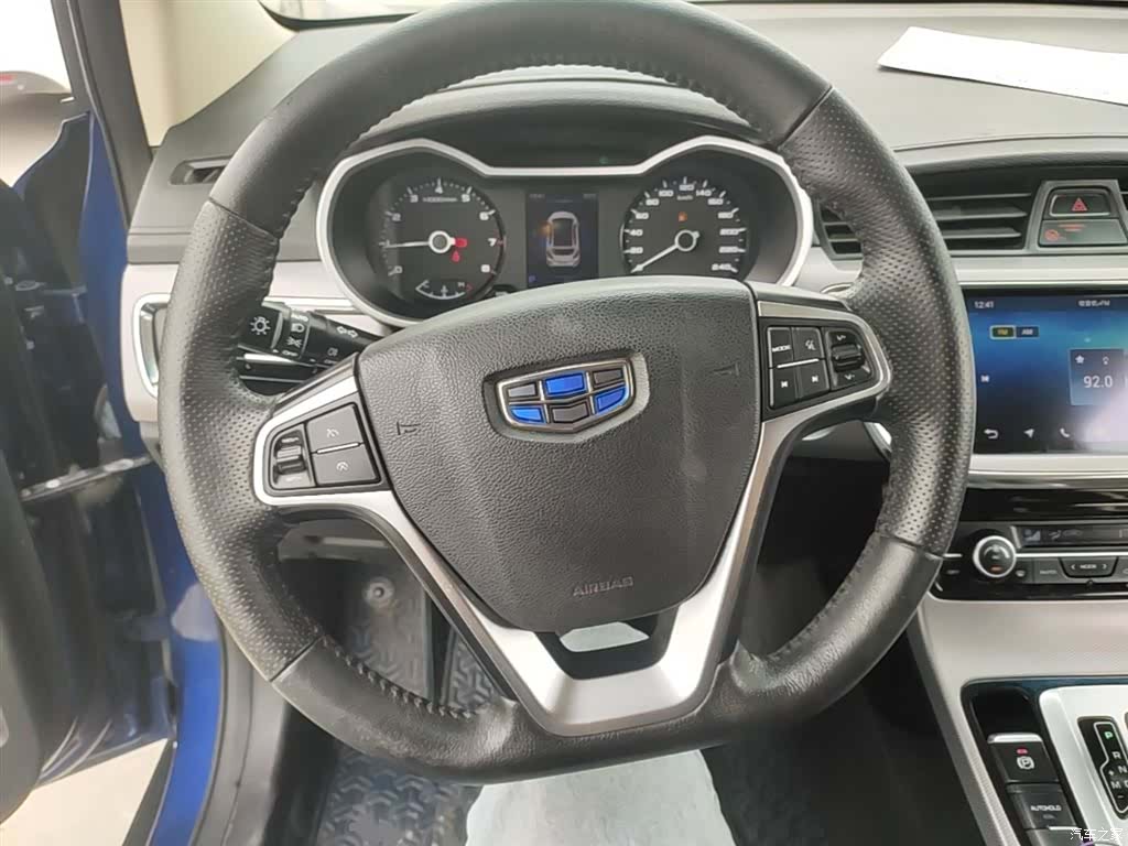 Geely Emgrand, 2018 11
