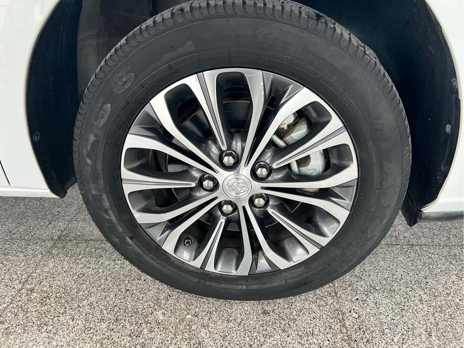 Buick GL8, 2022 11