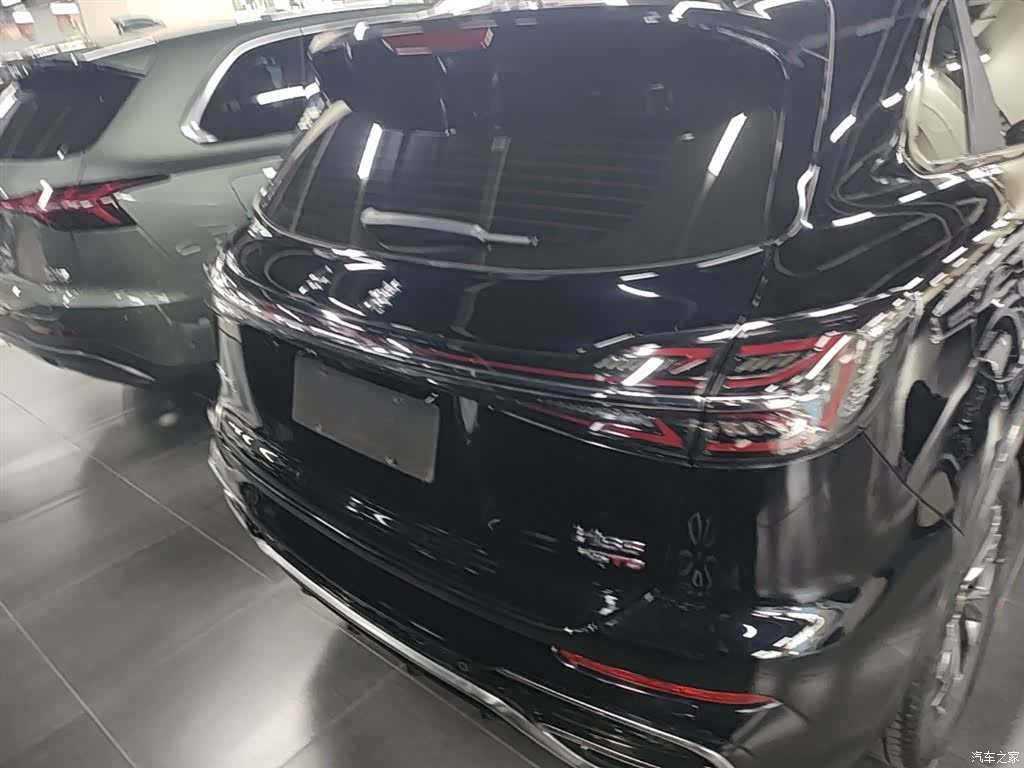 Hongqi HS5, 2023 6