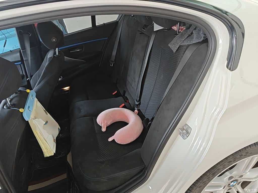 BMW 3 Series, 2018 17