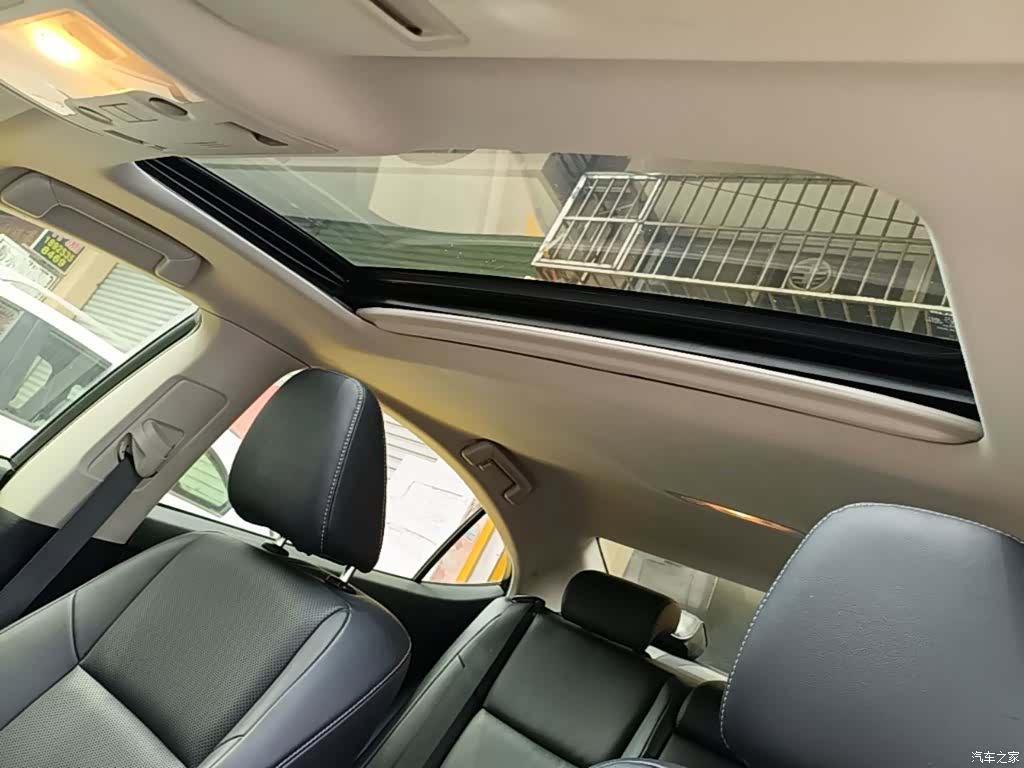 Lexus ES, 2015 18