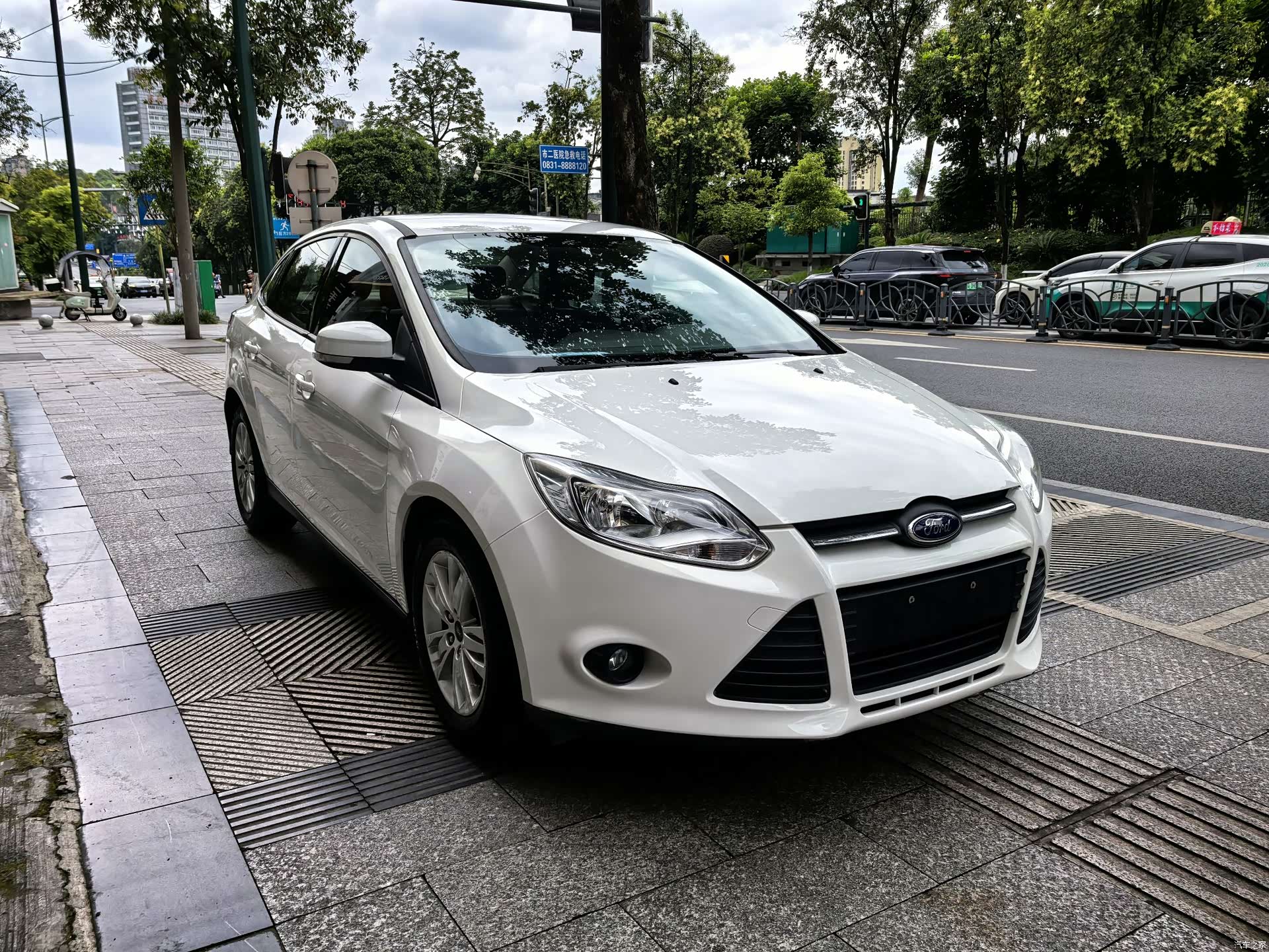 Ford Focus, 2014 4