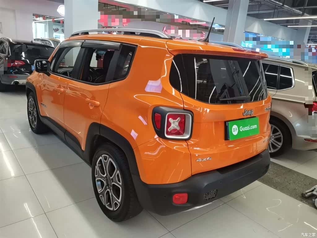 Jeep Renegade, 2017 все фото