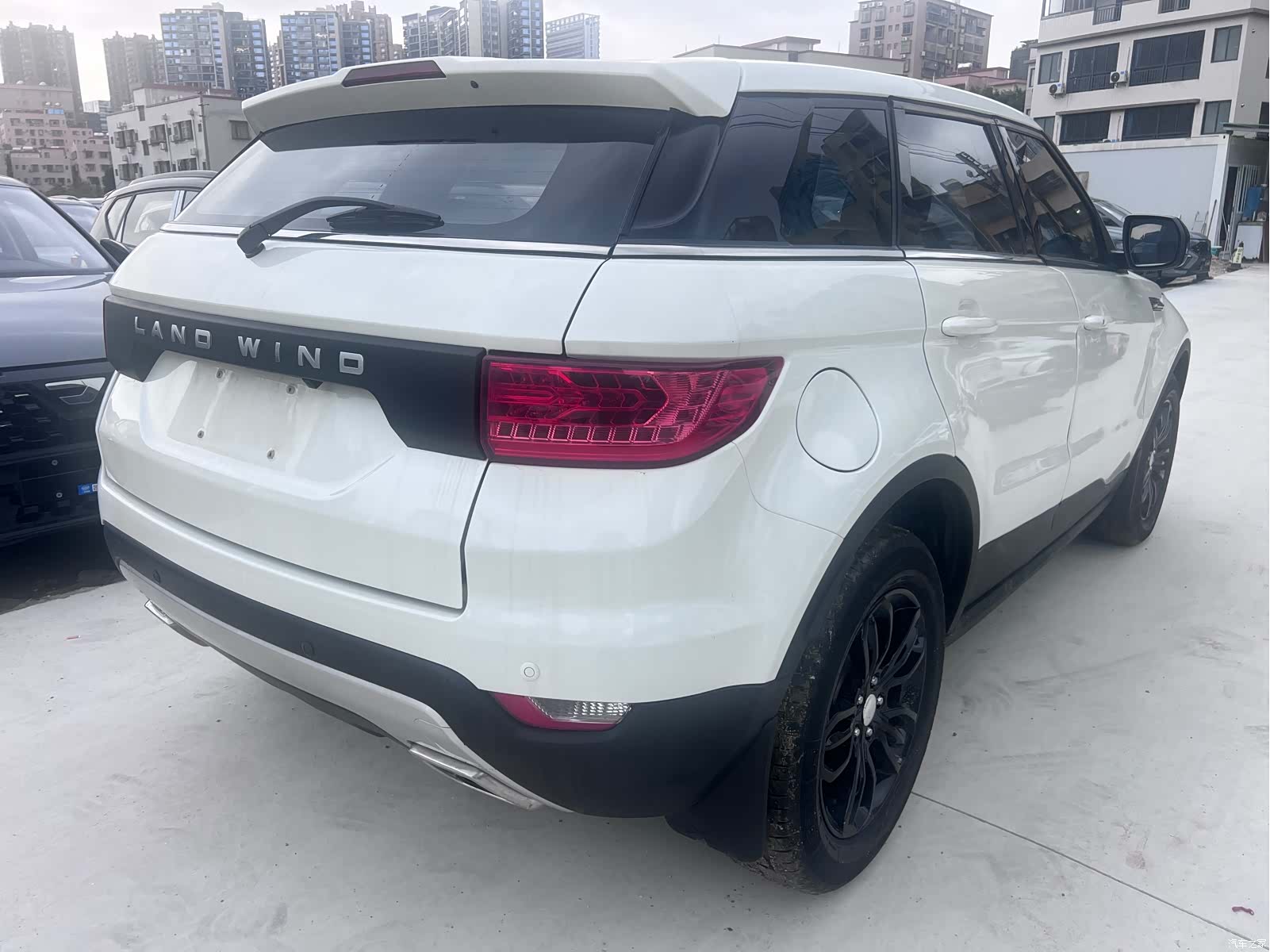 Landwind X7, 2016 12