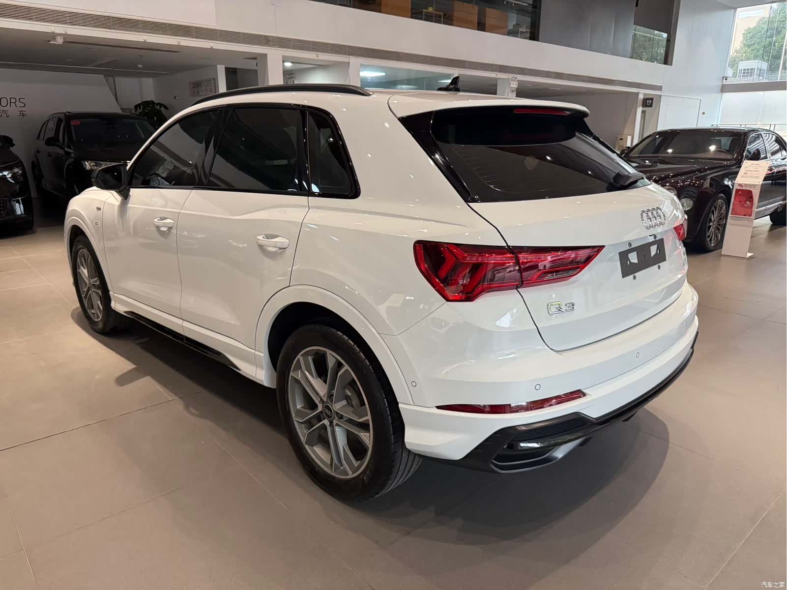 Audi Q3, 2023 6