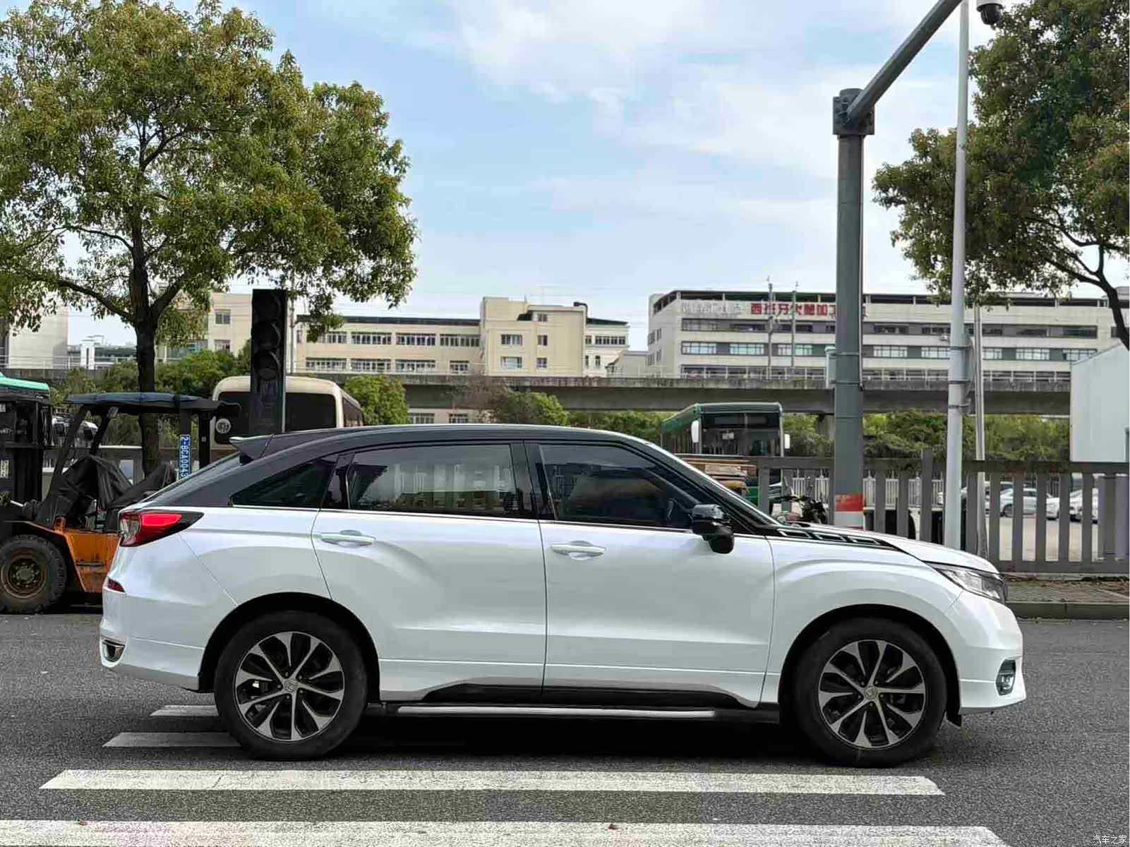 Honda Avancier, 2017 4