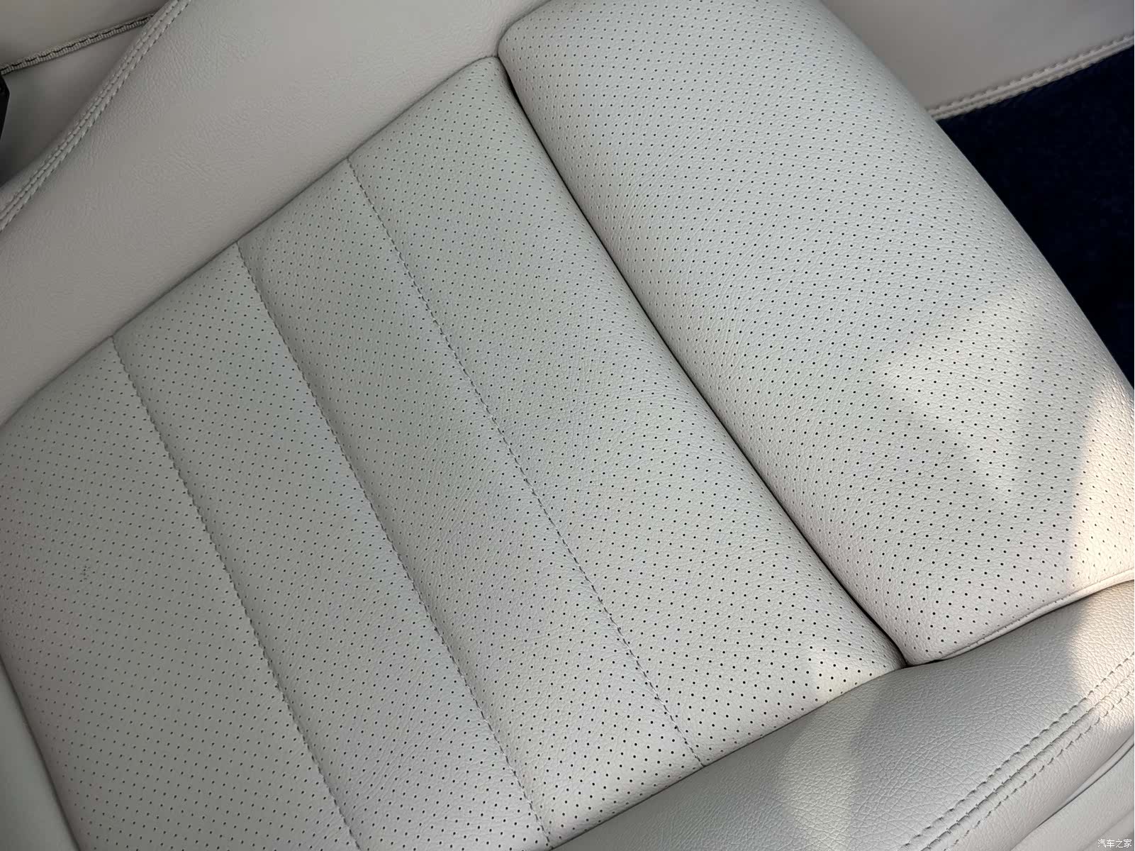 Mercedes-Benz E-Class, 2021 22