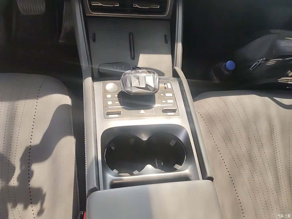 BYD Qin, 2025 14