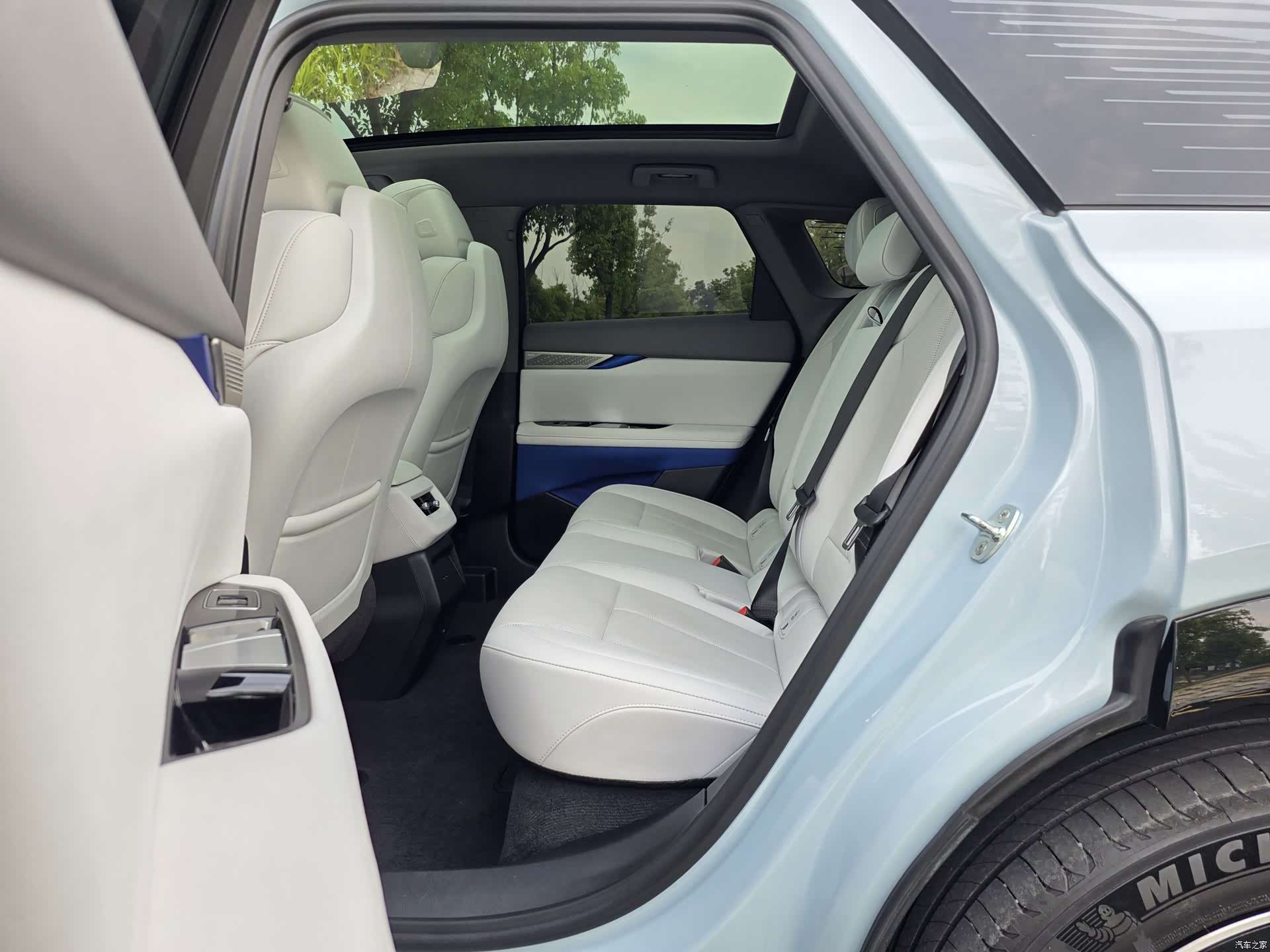 Cadillac IQ, 2024 10