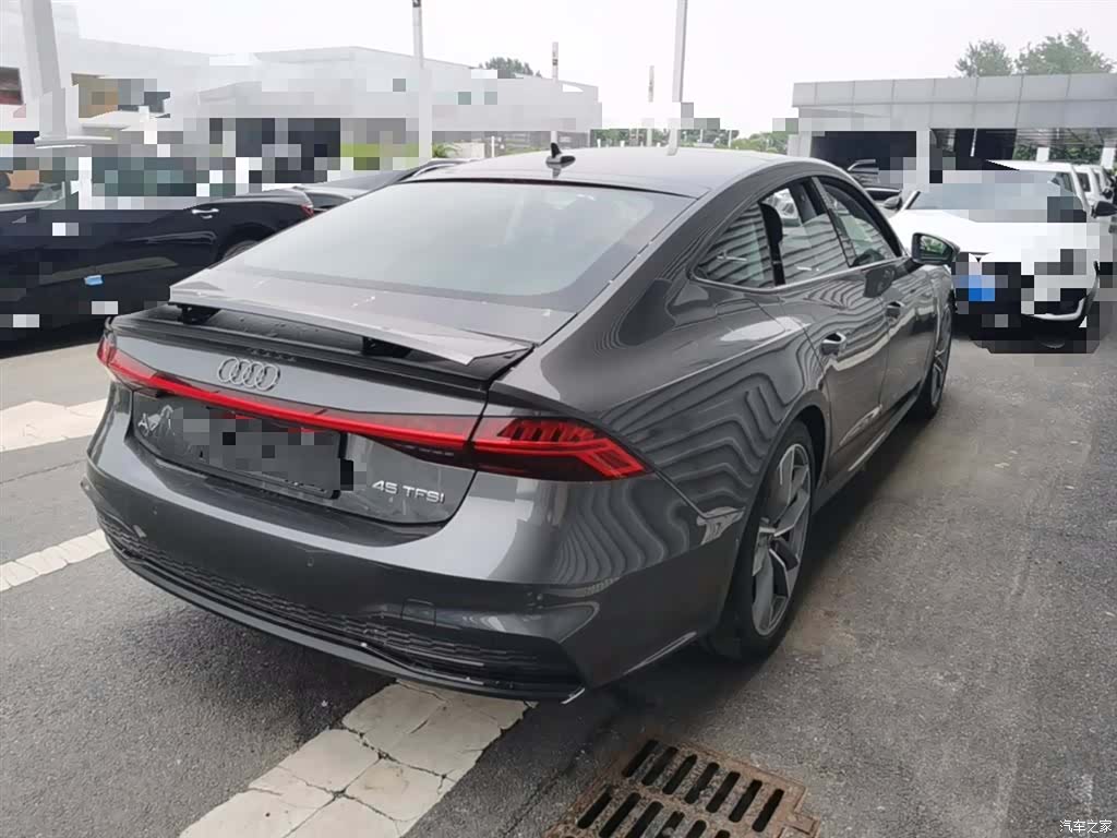 Audi A7, 2025 12
