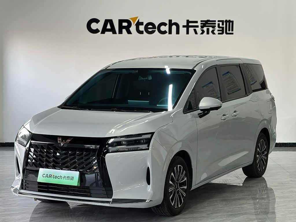 Wuling 730