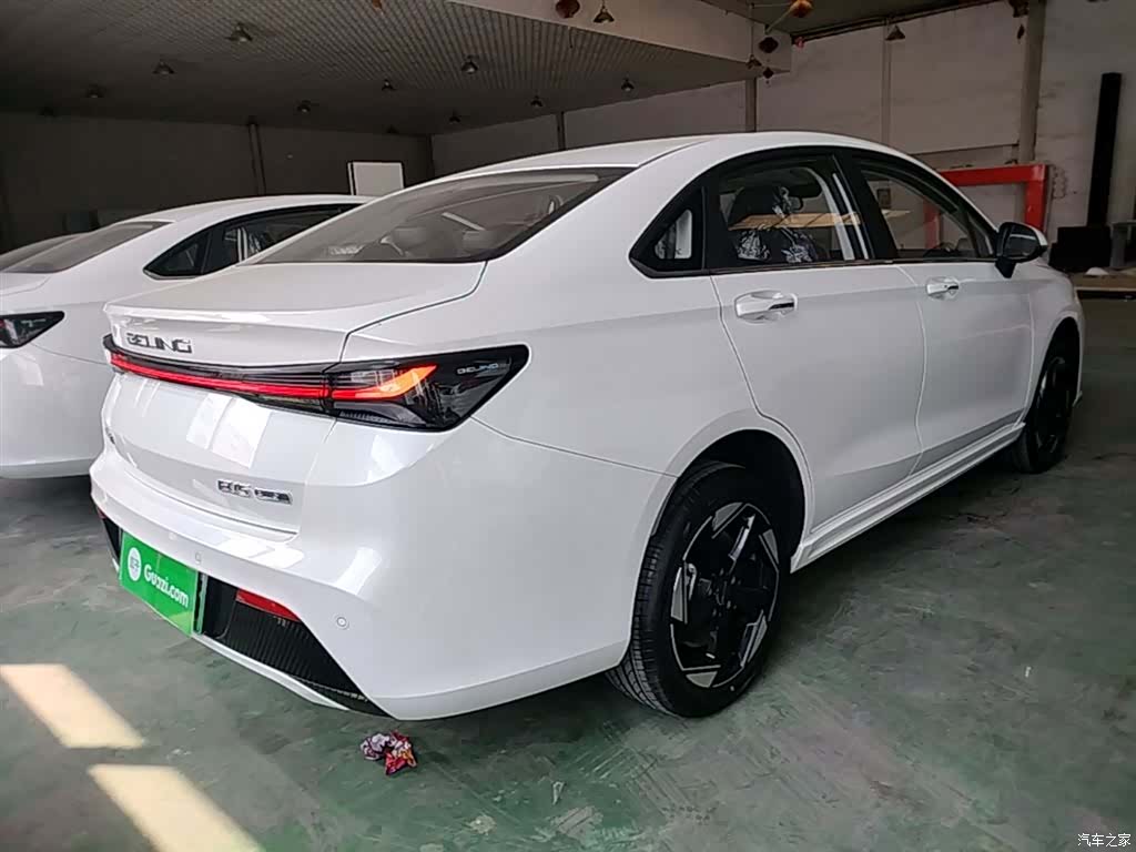 BAIC EU5, 2024 7