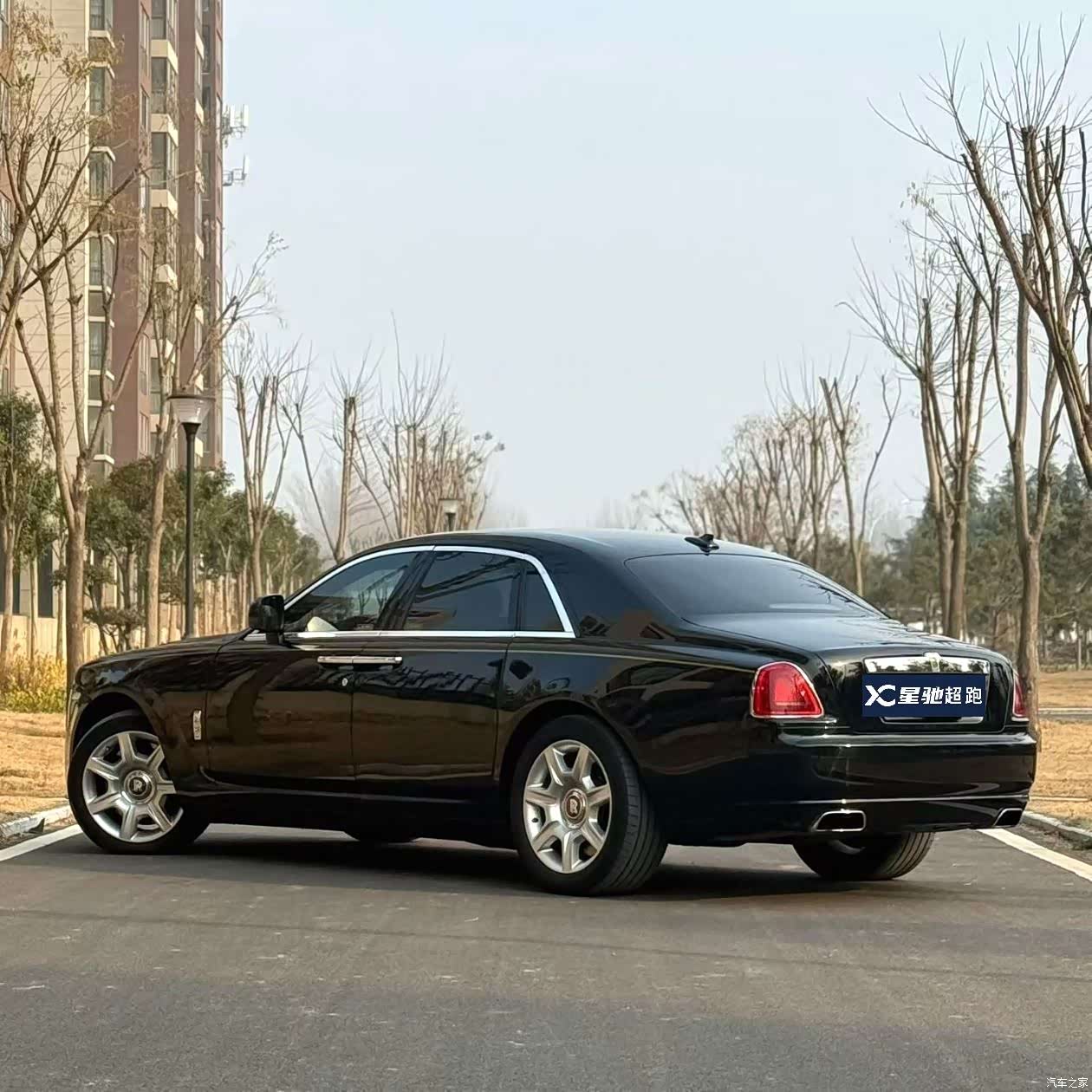 Rolls-Royce Ghost, 2011 все фото