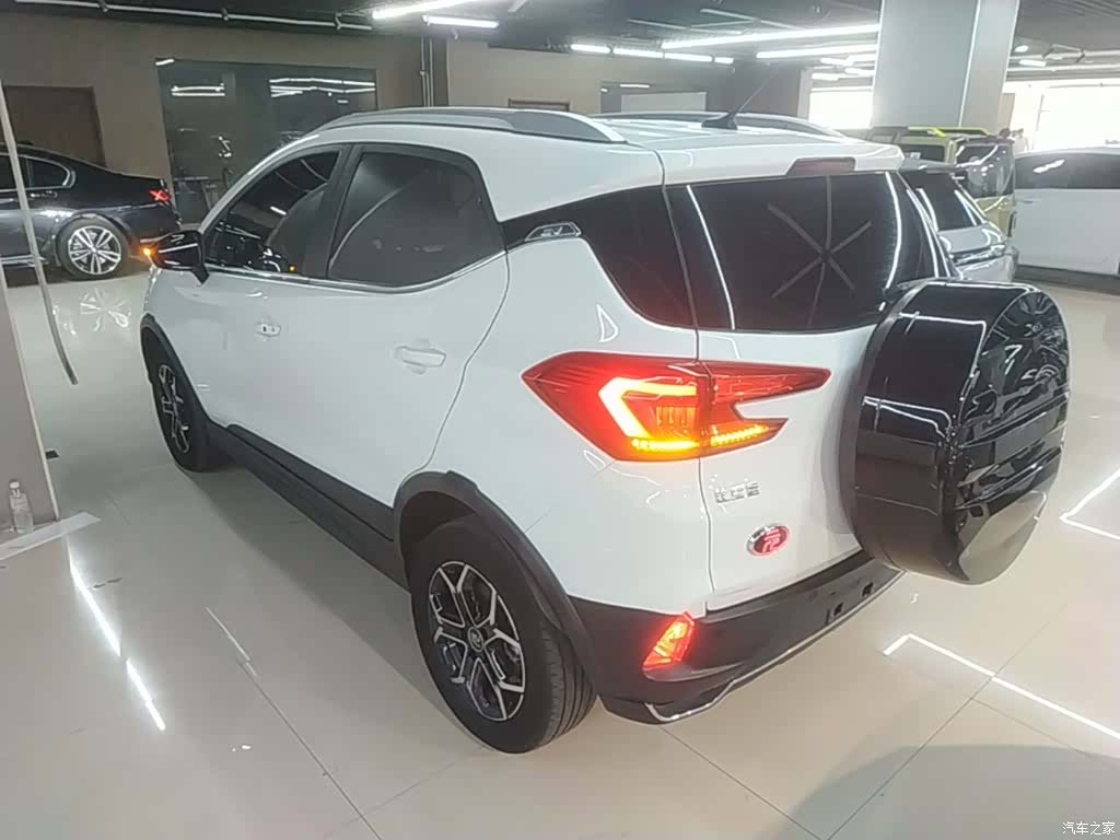 BYD Yuan, 2021 все фото