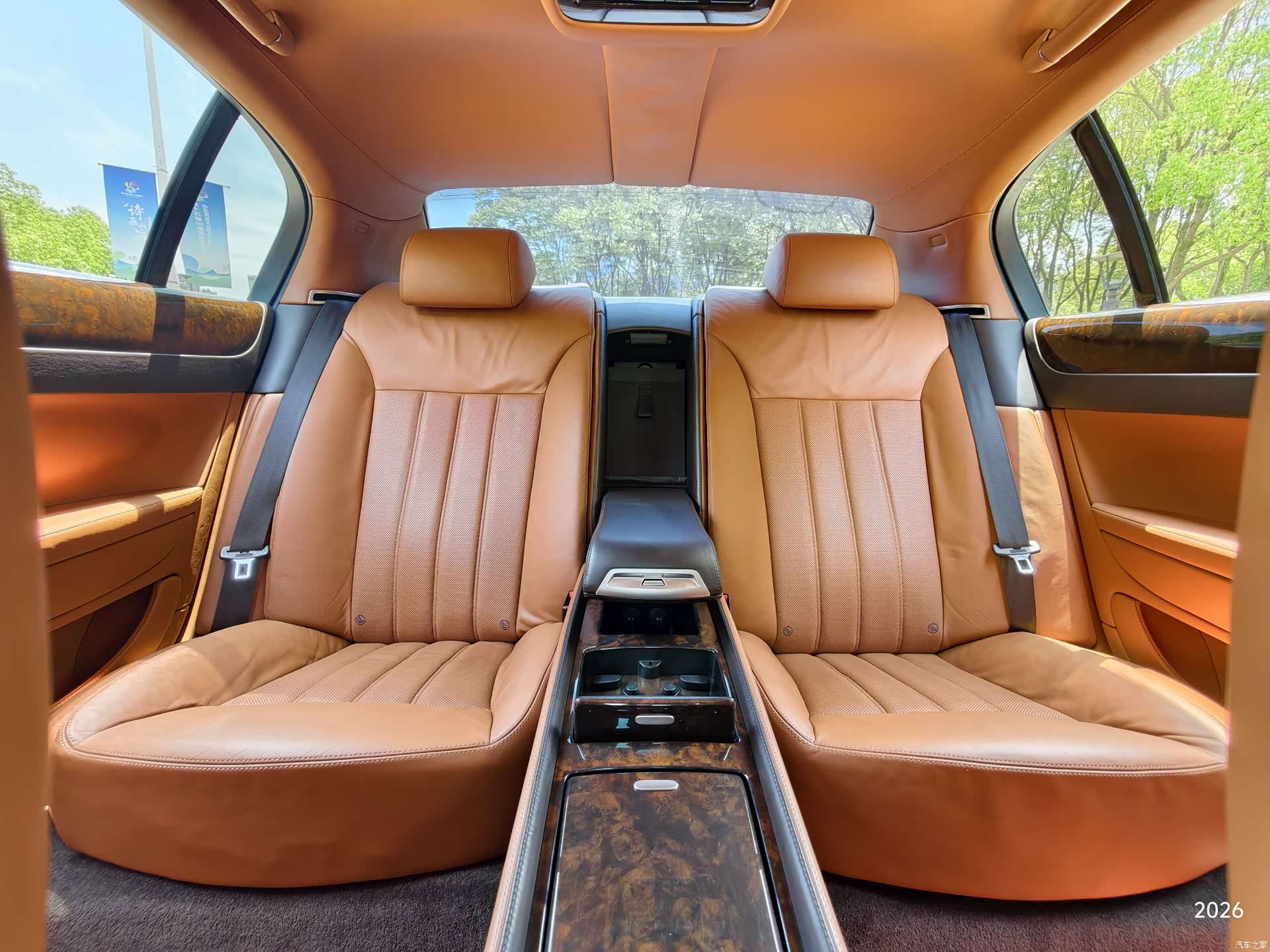 Bentley Flying Spur, 2011 15
