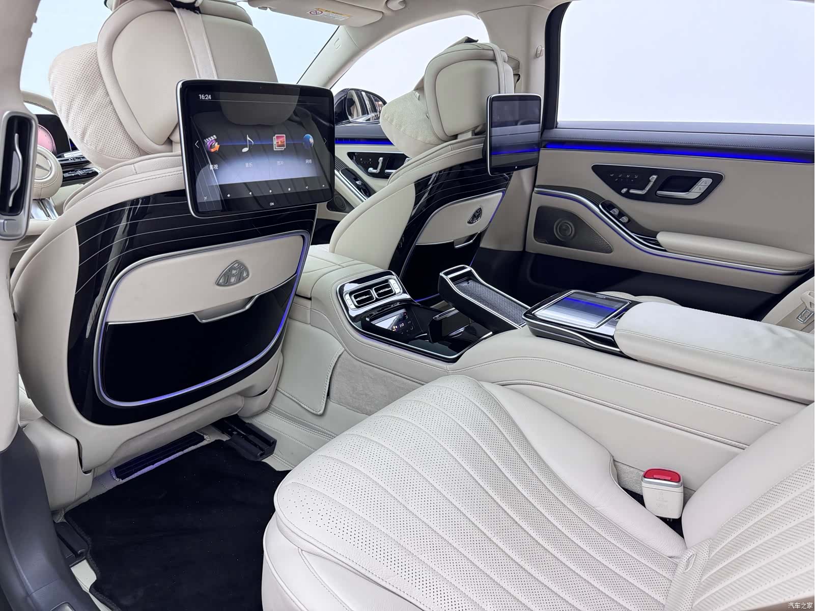 Mercedes-Benz S-Class, 2022 9