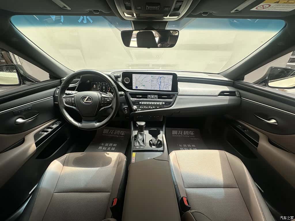 Lexus ES, 2024 6