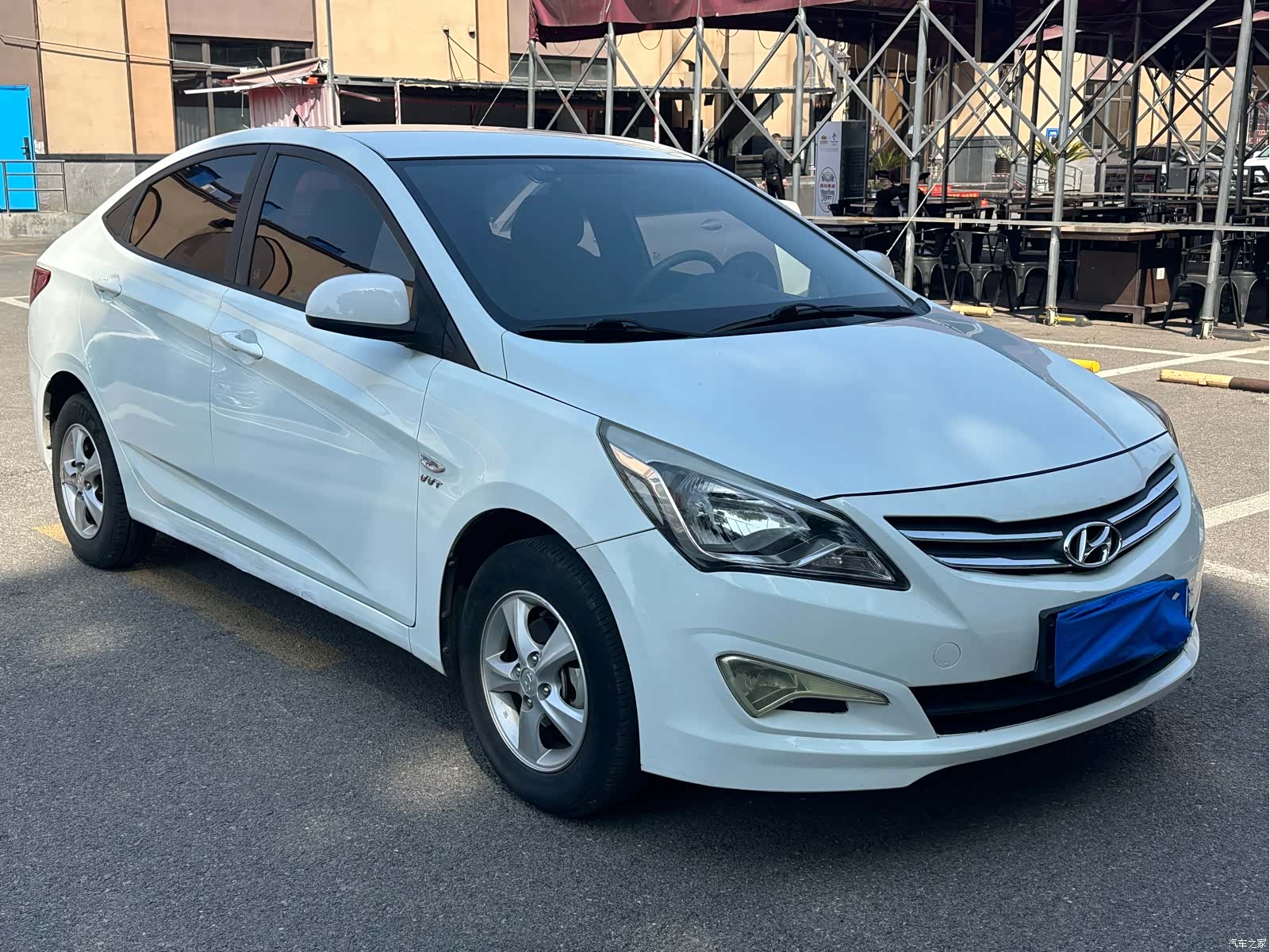 Hyundai GLS, 2016 3