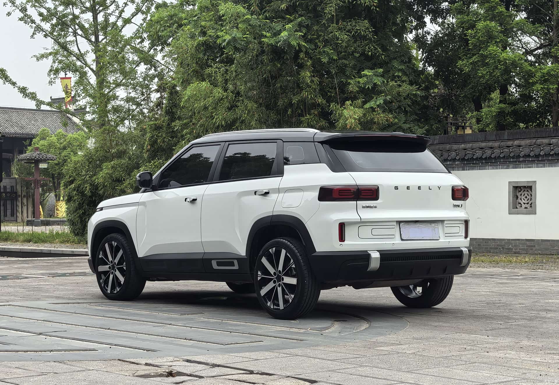 Geely Icon, 2023 6