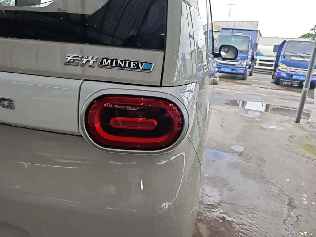 Wuling MINIEV, 2026 8
