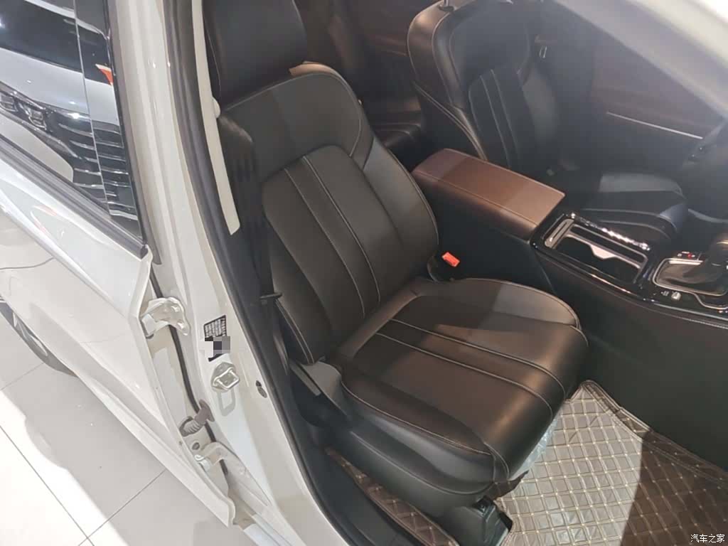 Trumpchi M6, 2025 25