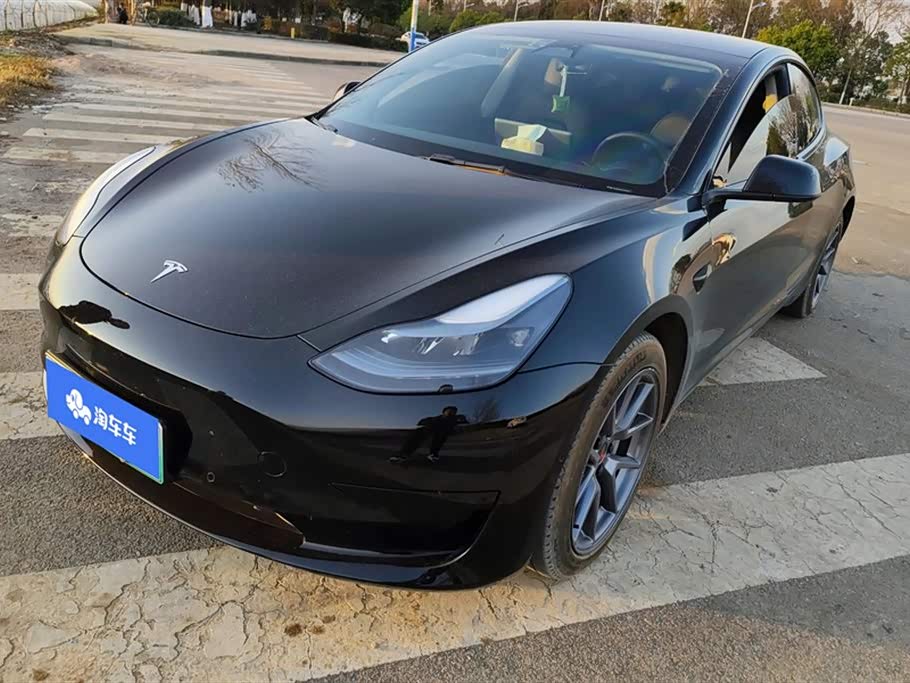 Tesla Model 3 Tesla Model 3