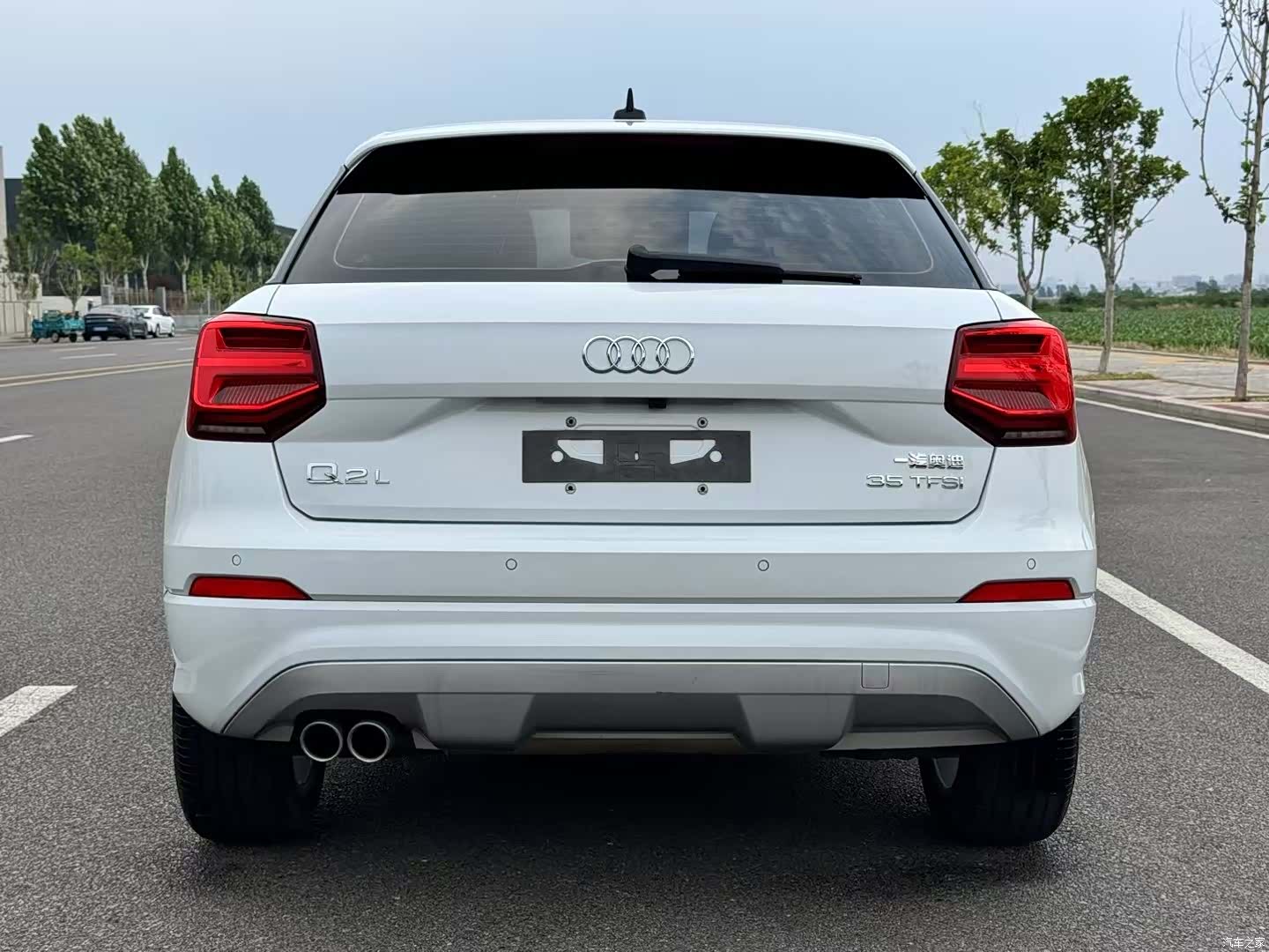 Audi Q2L, 2019 все фото