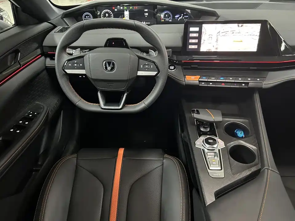 Changan UNI-V