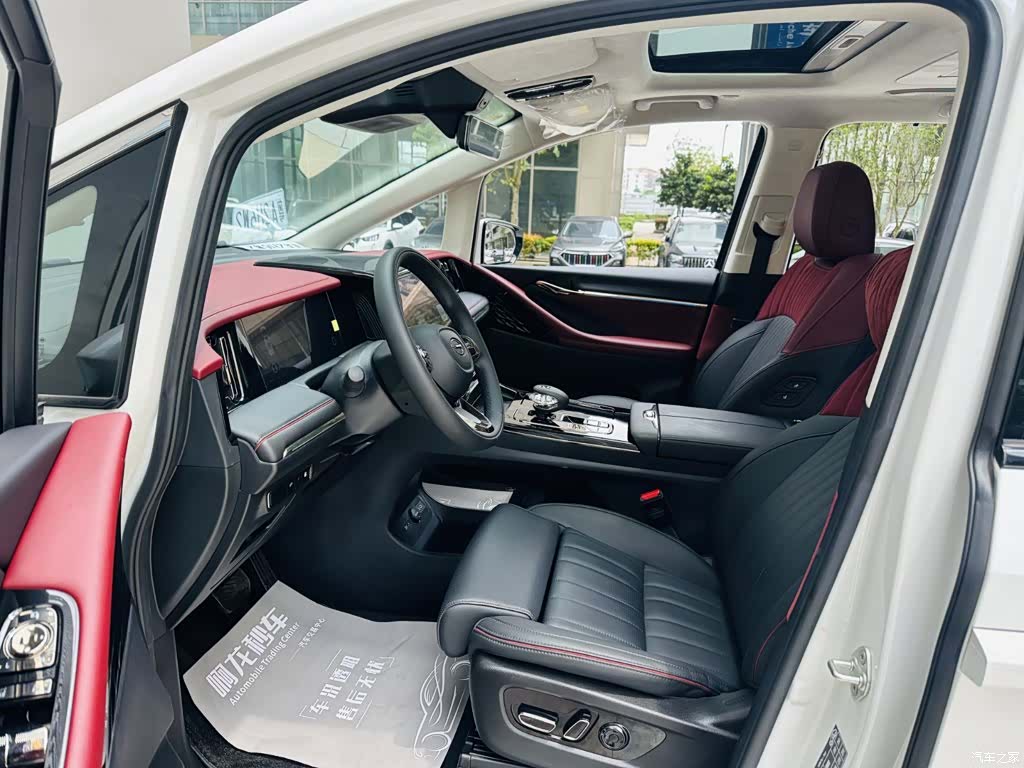 Trumpchi E9, 2026 21