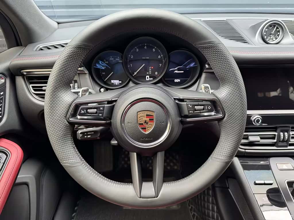 Porsche Macan, 2022 4