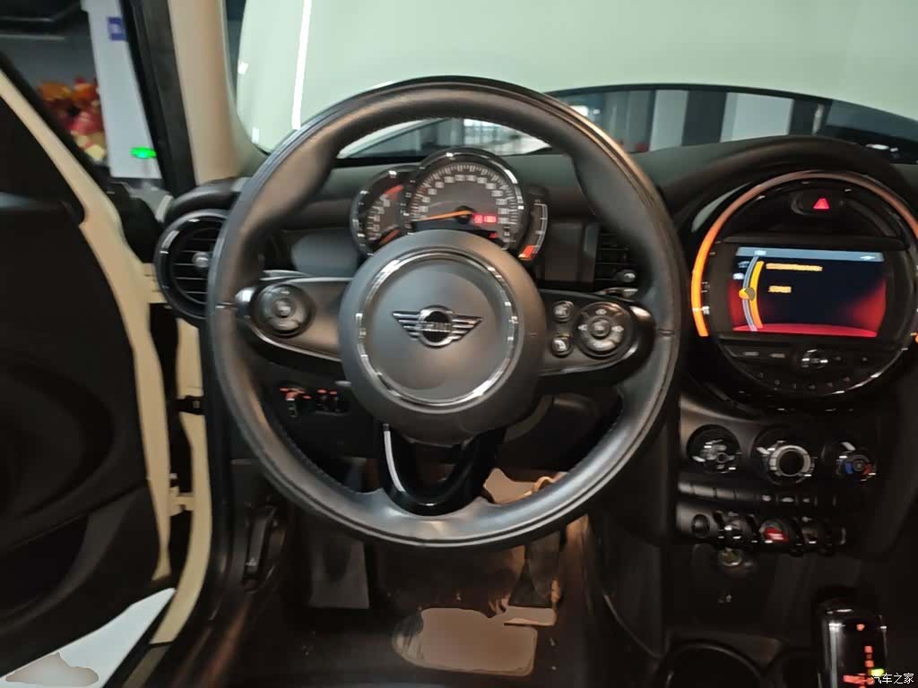 Mini ONE, 2021 11