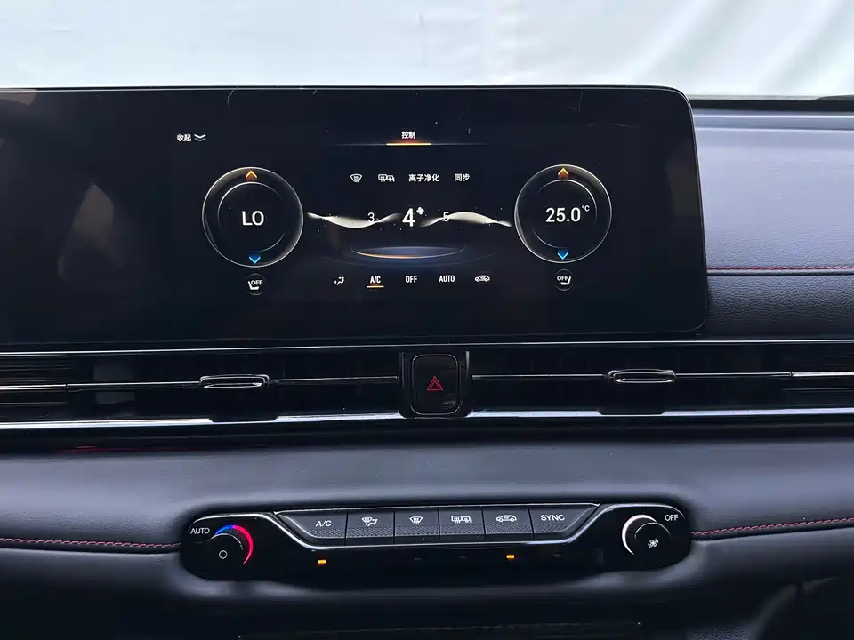 Trumpchi Shadow Leopard