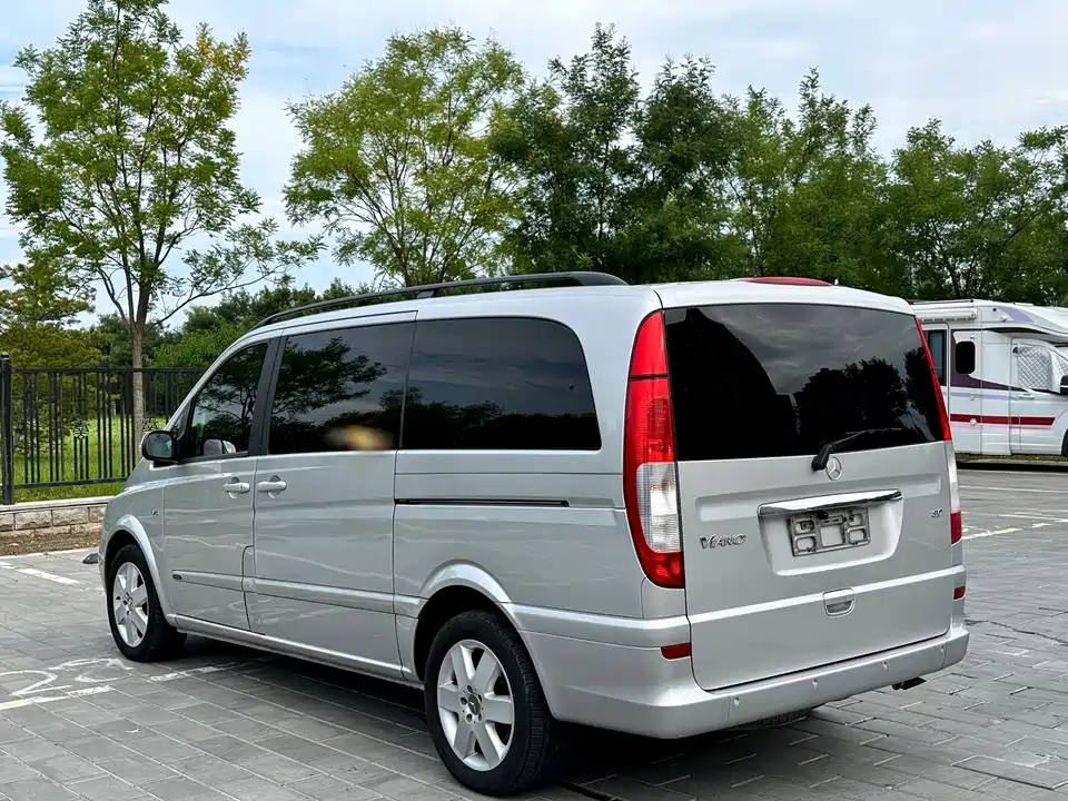 Mercedes-Benz Viano