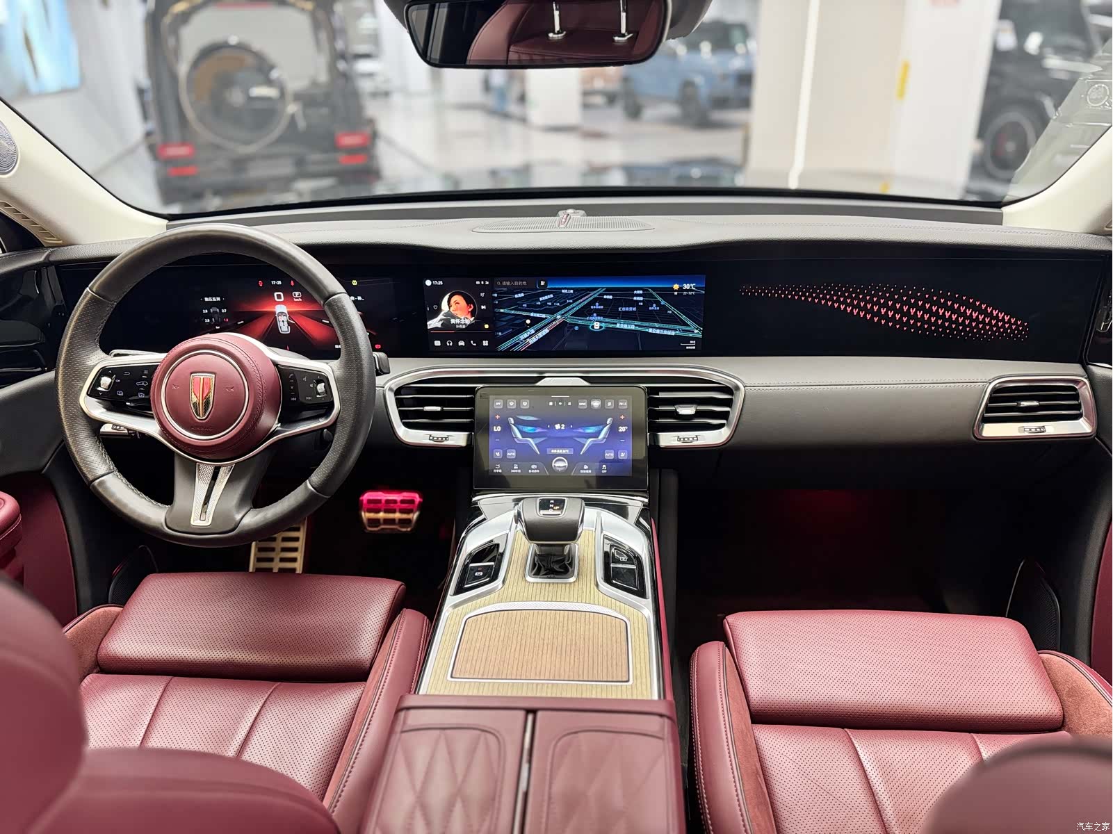 Hongqi E-HS9, 2023 16