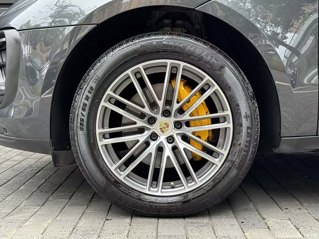 Porsche Macan, 2022 11