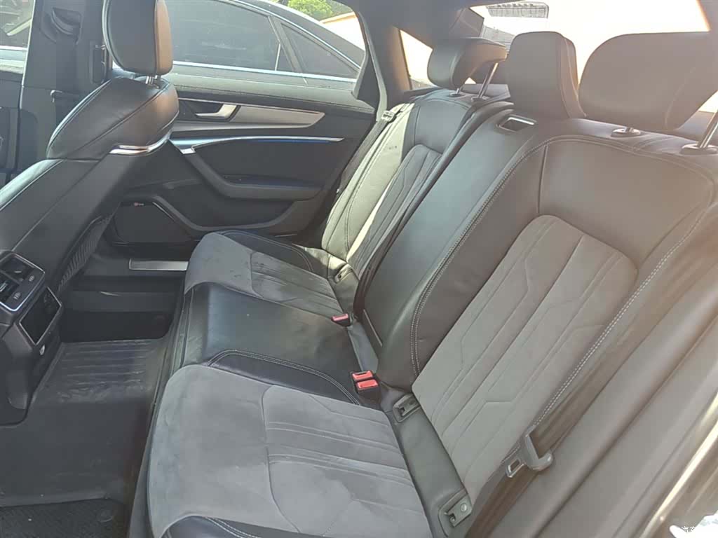 Audi A6L, 2019 17