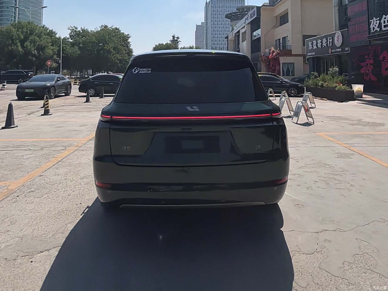 Li Auto L9, 2025 4
