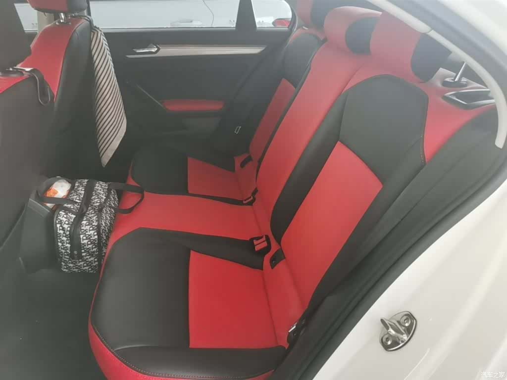 Volkswagen Lamando, 2016 17