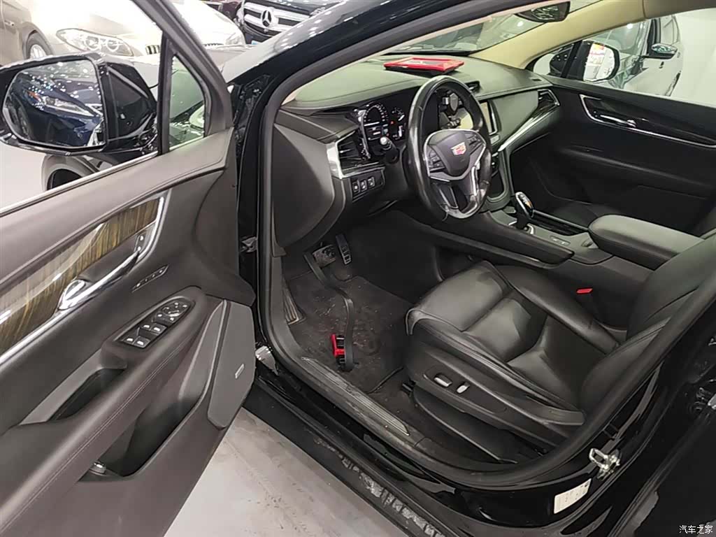 Cadillac XT5, 2017 16