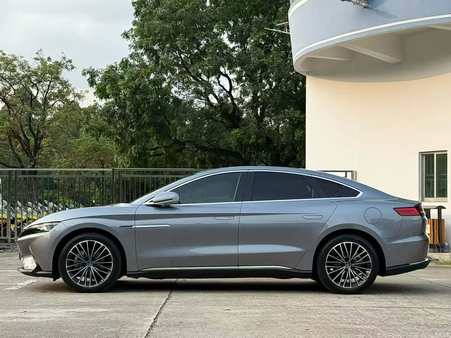 BYD Han, 2021 6