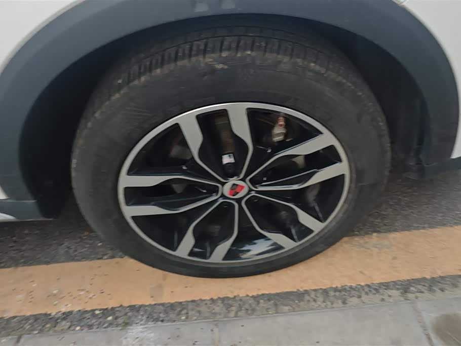 Roewe RX5