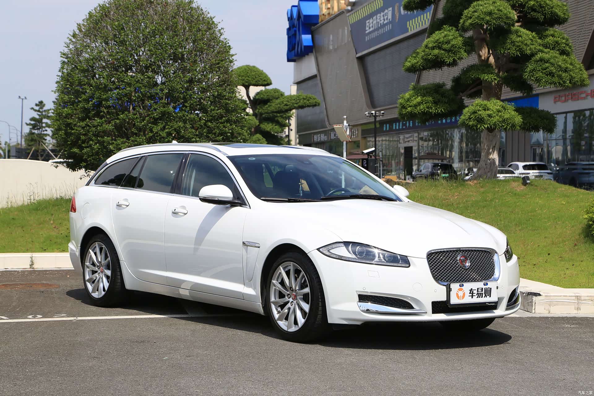 Jaguar XF, 2016 3